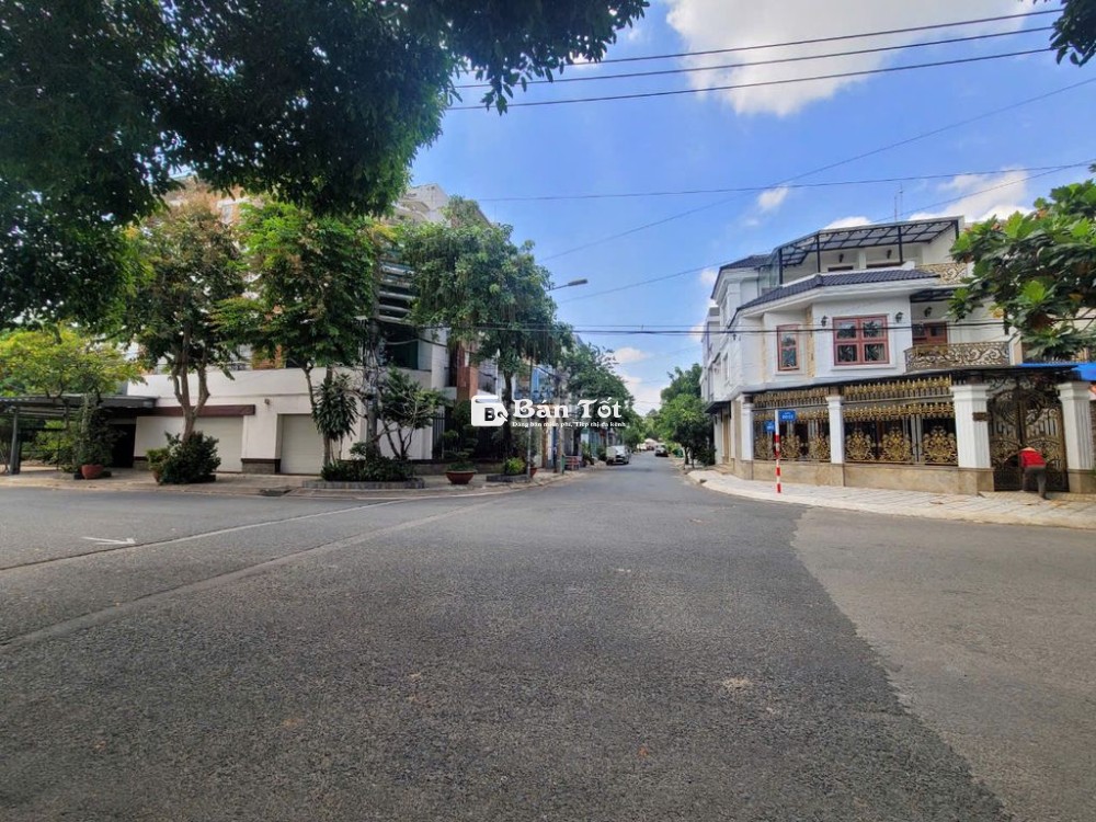 NHà 2 lầu KDC an sương 4 x 18m giá 13tr/tháng