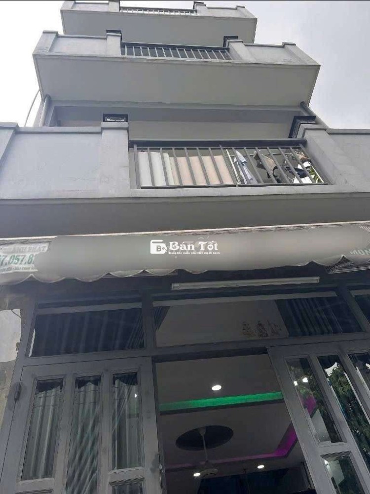CHỦ ĐẠI LÝ GẠO GẤP BÁN GIẢM SÂU- 4 TẦNG NGAY BÀ ĐIỂM HÓC MÔN, 3.XTỶ TL