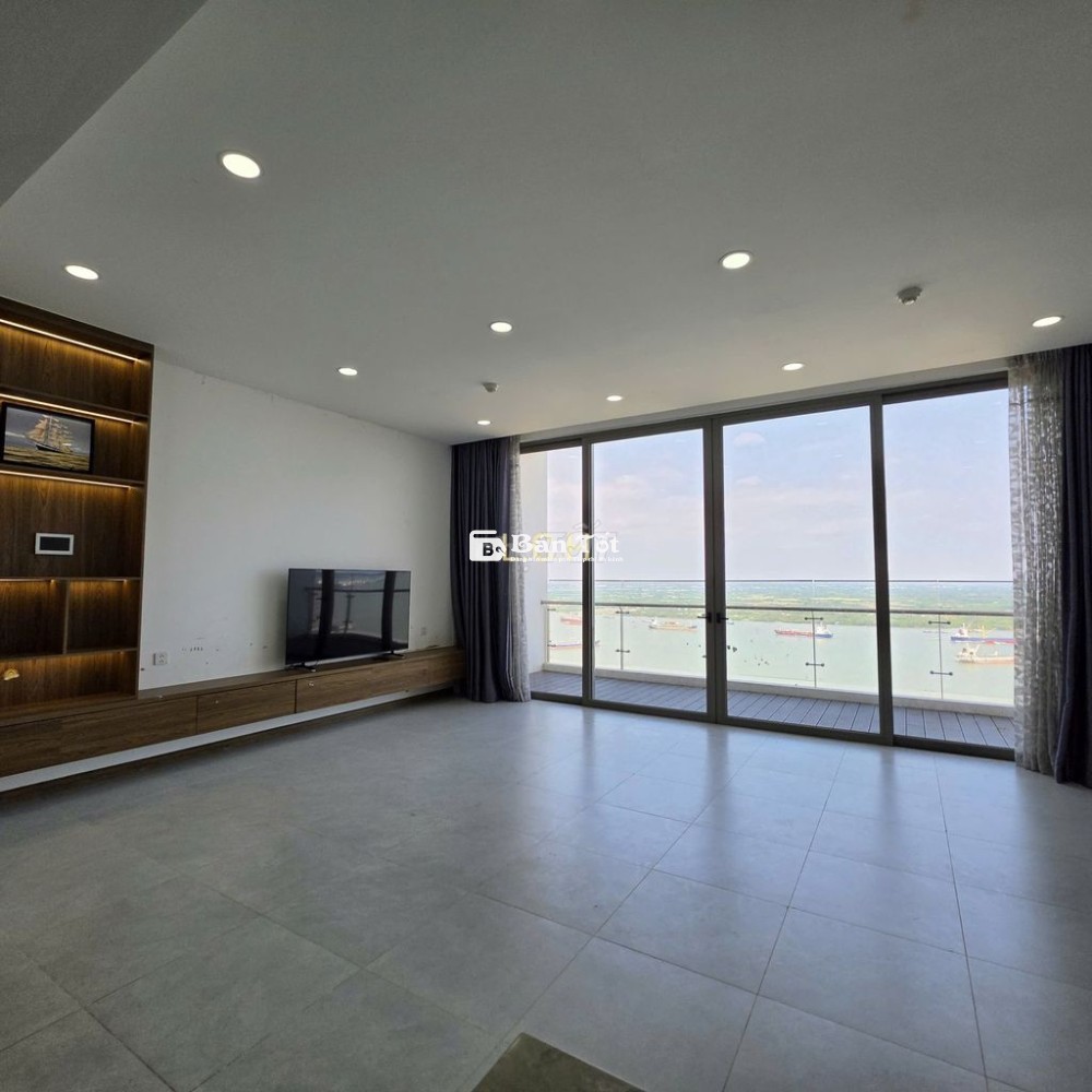 ⭐SKY89 CHO THUÊ GẤP PENTHOUSE 3PN2WC 156m2 FULL NT CHỈ 38 TRIỆU