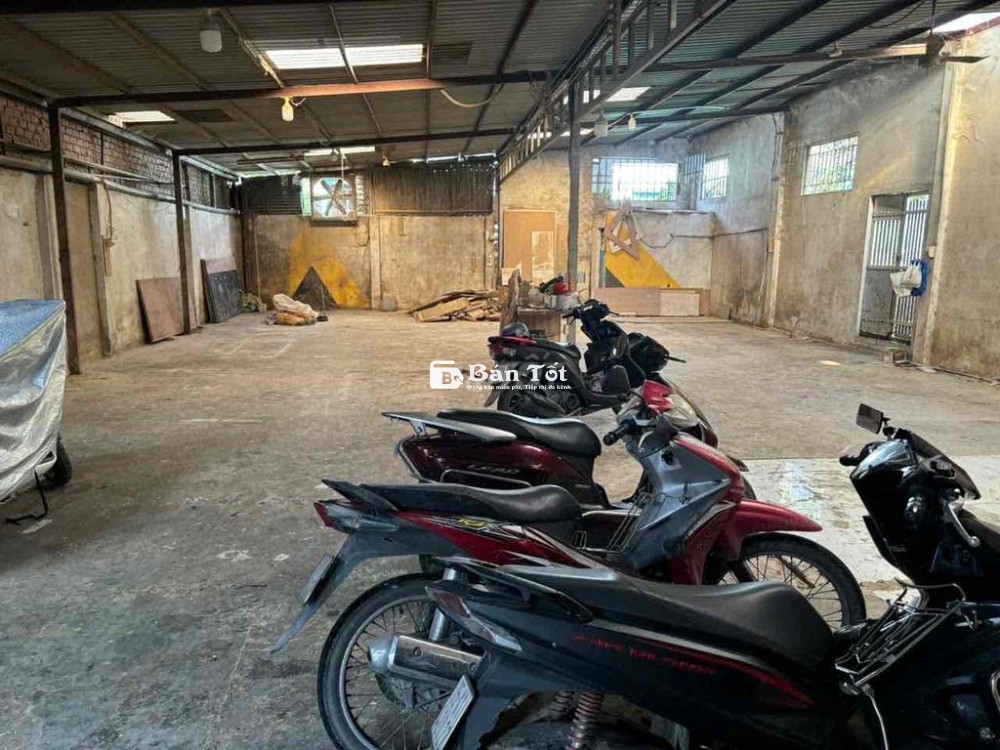 CHO THUÊ KHO 11x20 9TRIỆU - ĐIỆN 3PHA - ĐƯỜNG TẢI LỚN
