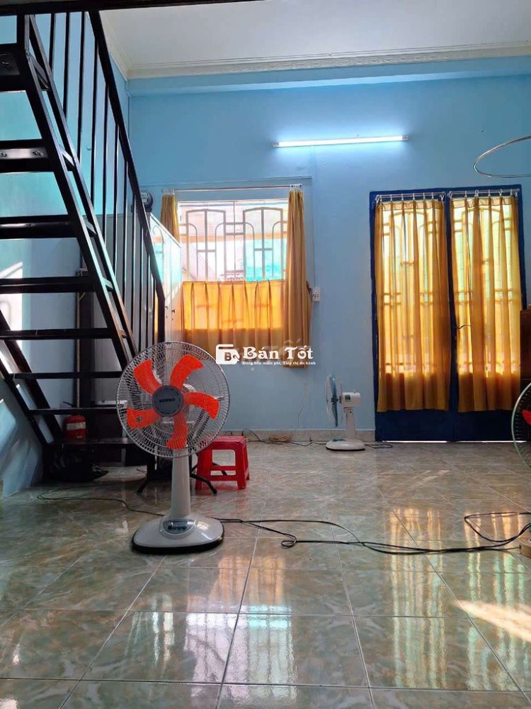 Cần nữ ở ghép 800K/tháng