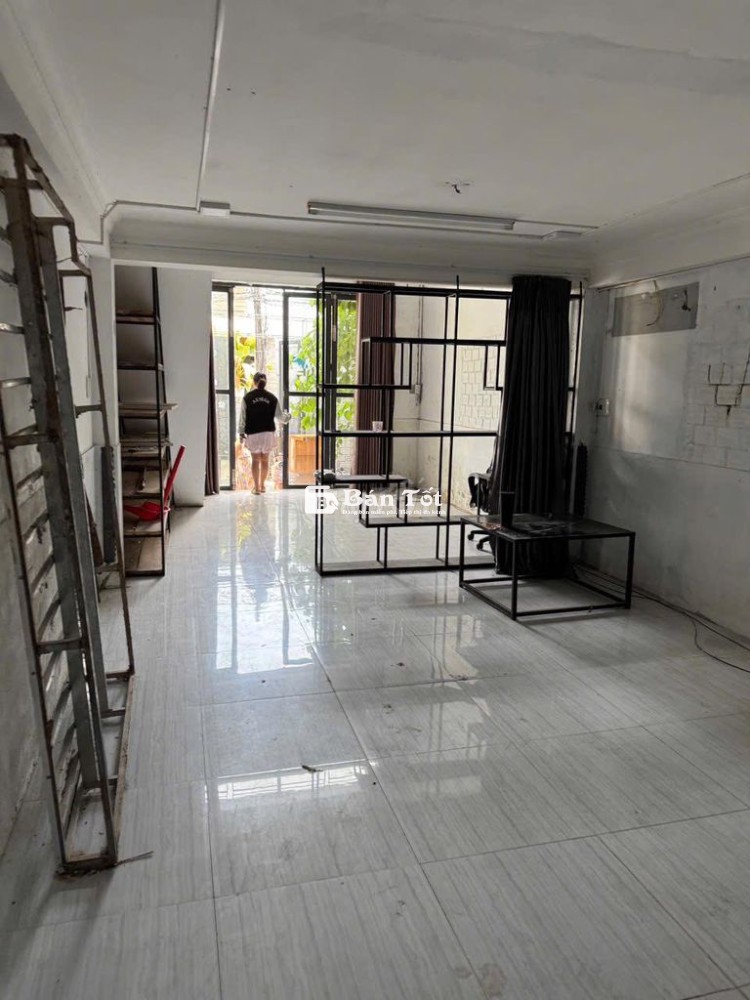SIÊU PHẨM TRUNG TÂM SƠN TRÀ - CÁCH CẦU SÔNG HÀN VÀI BƯỚC CHÂN