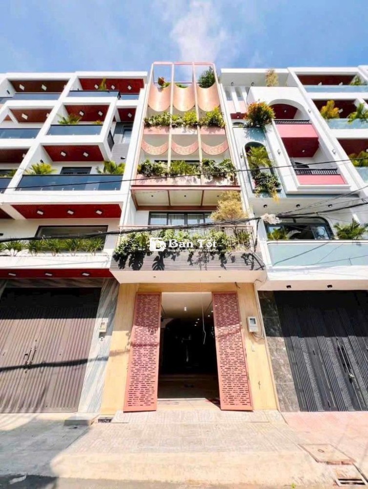 Nhà phố Thang máy 4.5x20m hẻm 8m thông nội thất nhập khẩu Thạnh xuân25