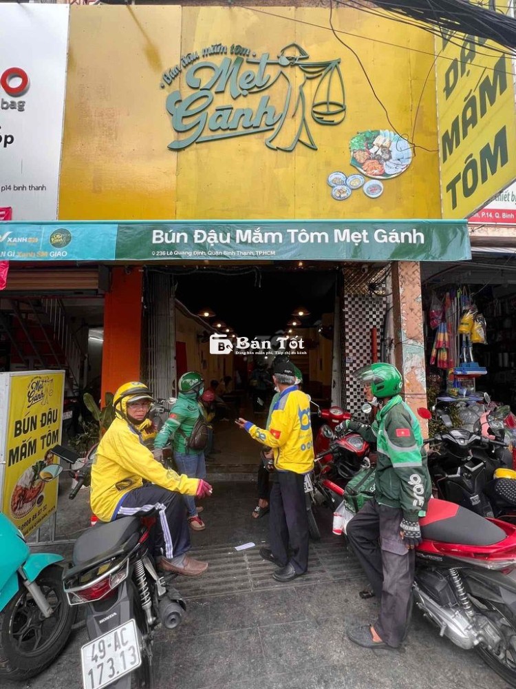 NHÂN VIÊN BÚN ĐẬU QUẬN 2 (BAO Ở)