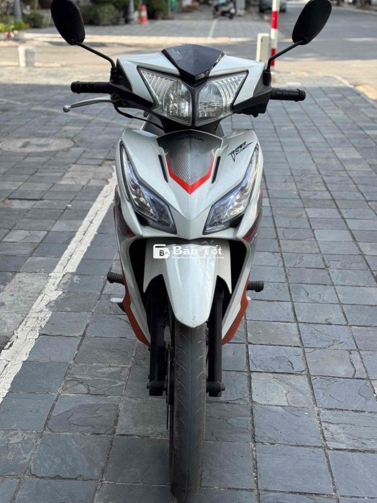 Honda Wave RSX 110 Trắng vành đúc xe đẹp