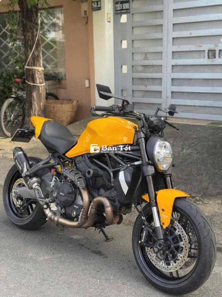 Ducati Monster 821 2020 Vàng 19000km
