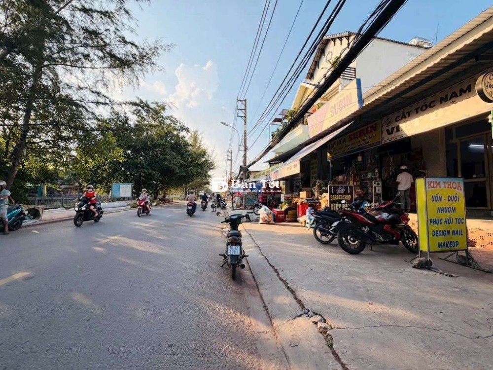 MT THẠNH XUÂN 25 DT 8X39 FULL THỔ GIÁ 17.5 TỶ  DT 310M2