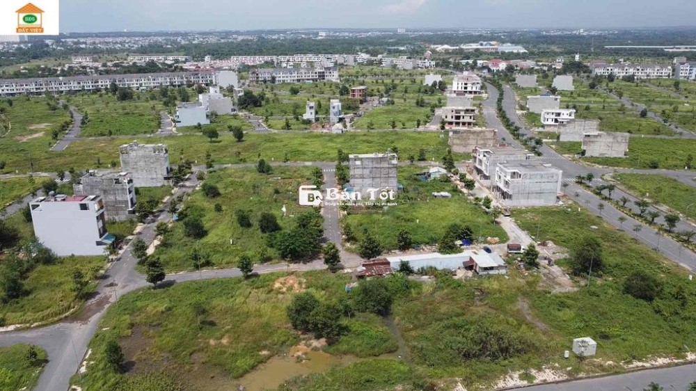 Bán 3 lô đất đẹp tại Khu 4-5 KĐT Long Hưng DT 5x20m(100m2) giá 2.65tỷ
