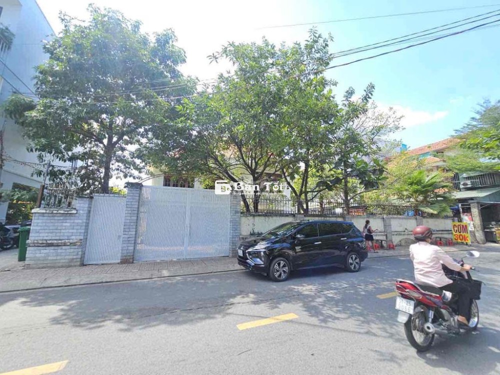 CHO THUÊ BIỆT THỰ THẢO ĐIỀN DTSD 700m2